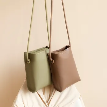 Нова корейска версия на вертикална чанта за мобилен телефон, дамски модни проста малка чанта ins, японски мини диагонално малка чанта