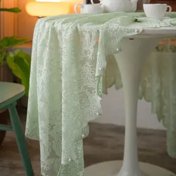 Бледо-зелена лейси декоративна покривка с перли за украса на масата, Правоъгълна покривка с растително модел, Декор на бели покривки
