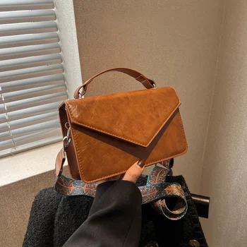 Малка чанта през рамо за жени, чанта през рамо с капак, модерен чантата си, с къса дръжка, луксозна дизайнерска чанта, дамска чанта-тоут